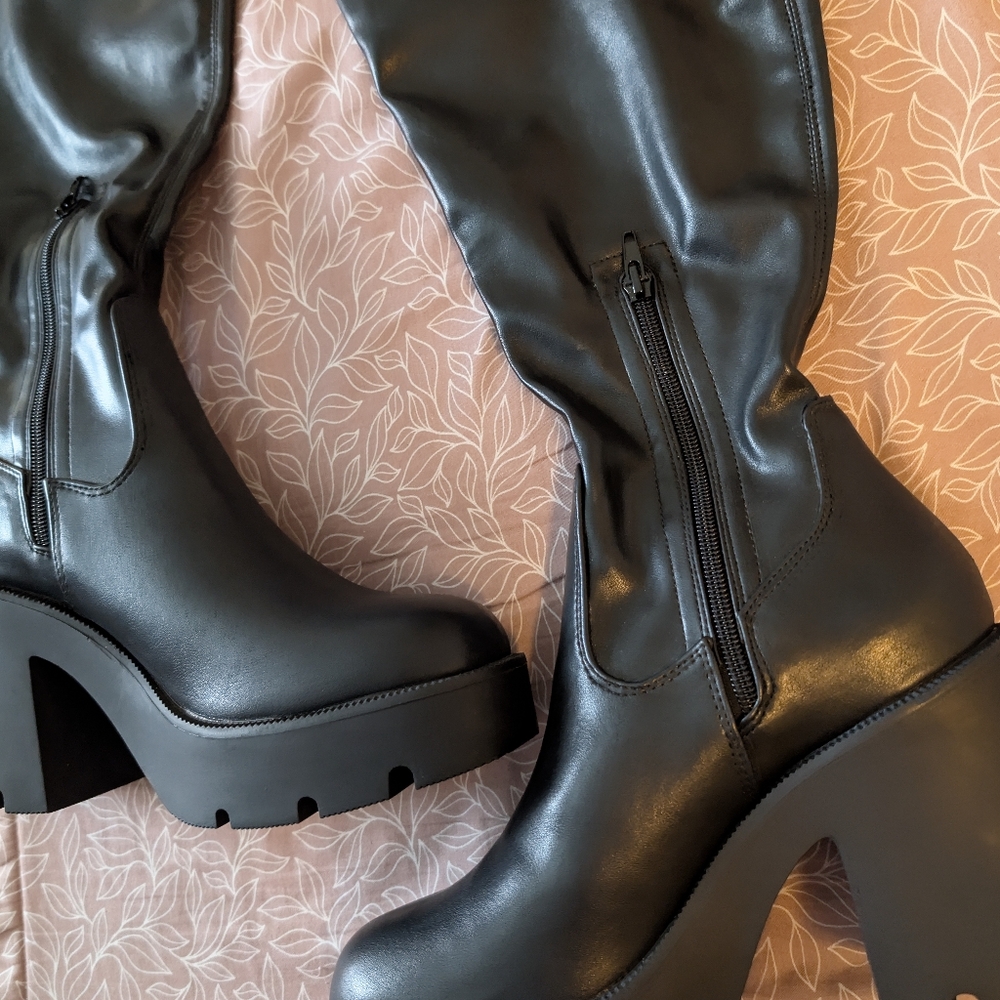NWOB Madden Girl Theresa Knee High Boot Size 9.5 - Picture 5 of 5